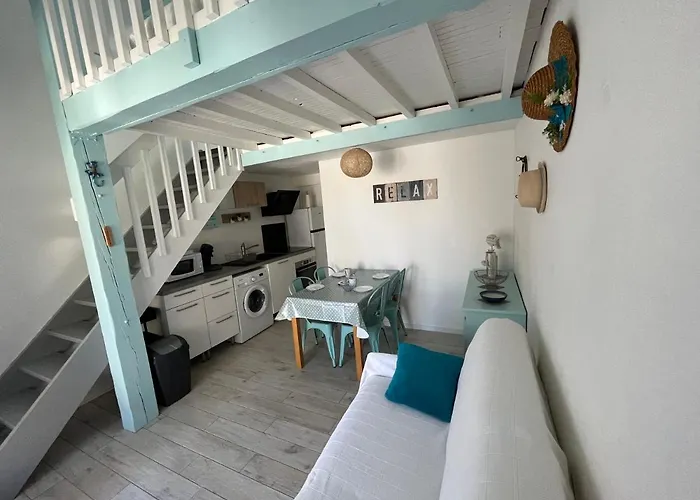 Pavillon Climatise 4 Personnes 25m2 Hébergement de vacances Gruissan